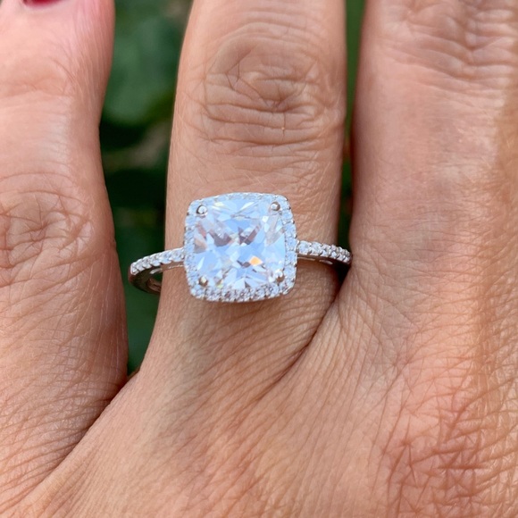 925 Sterling Silver Cushion Engagement Ring sz 9 - Picture 2 of 8
